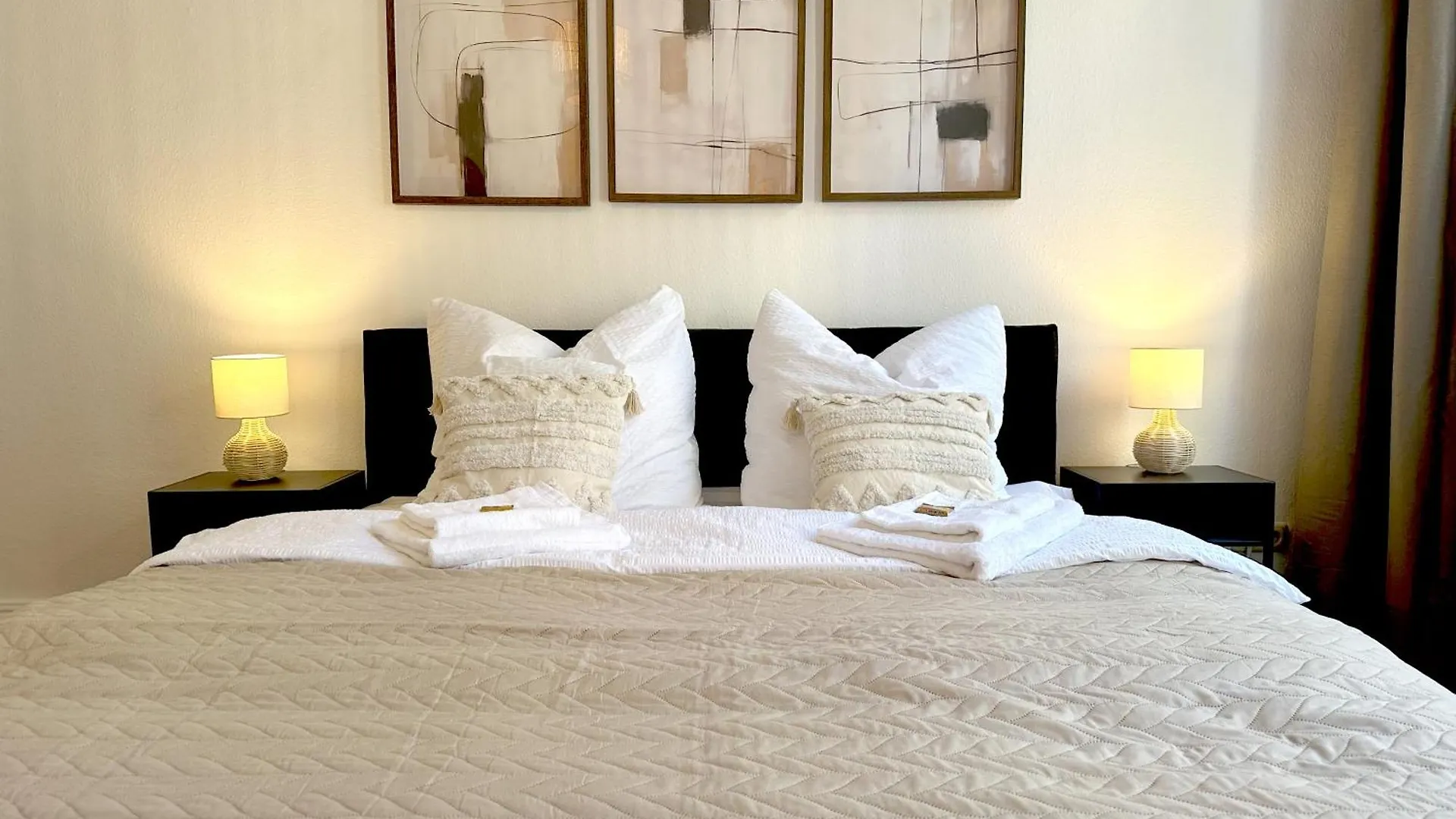 Moderne Ambient Apartments Direkt In Der Luebecker Altstadt Germany