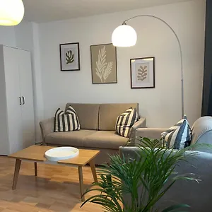 Apartment Schoene 2 In, Lübeck